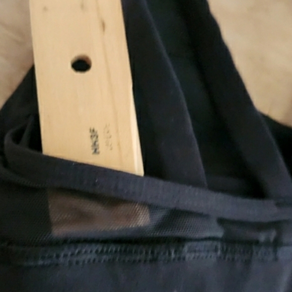 Lululemon Sports Bra - Picture 4 of 5